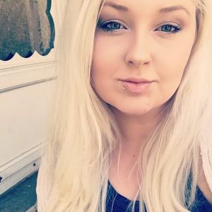 Meet your Posher, Destiny